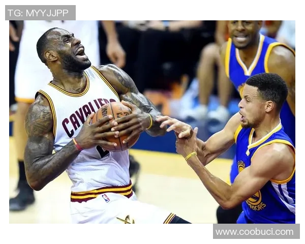 骑士与勇士激战四点整NBA赛场再掀高潮精彩对决不容错过